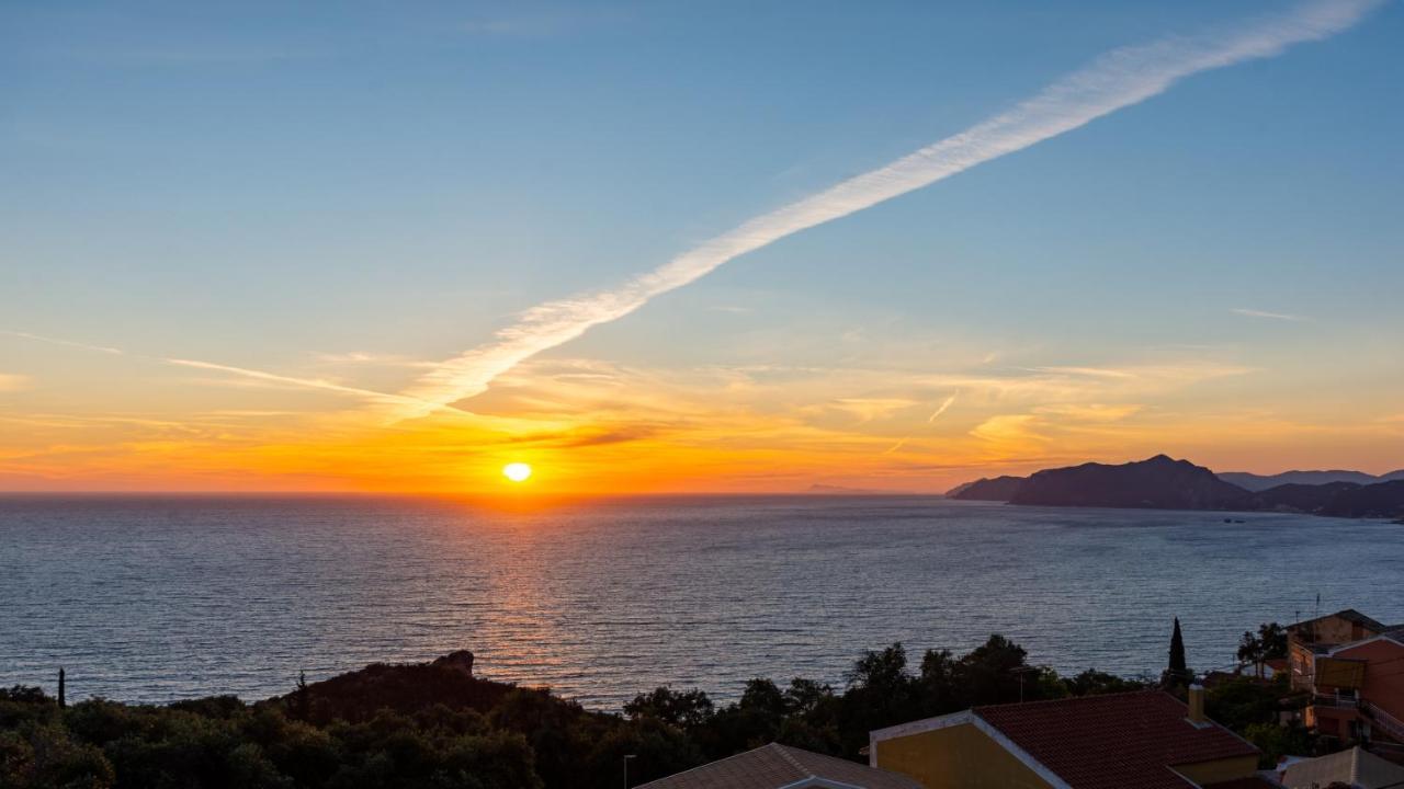 Dielino Amazing Sunset View Pentati Bagian luar foto